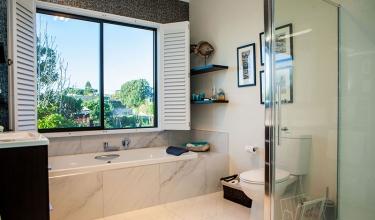 The bathroom interior | Local builders