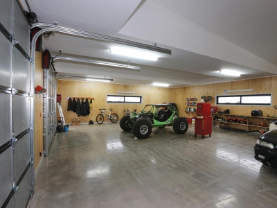 The spacious internal garage | Builders in New Plymouth