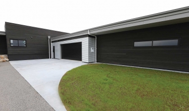 Entrance to the garage | Taranaki builders