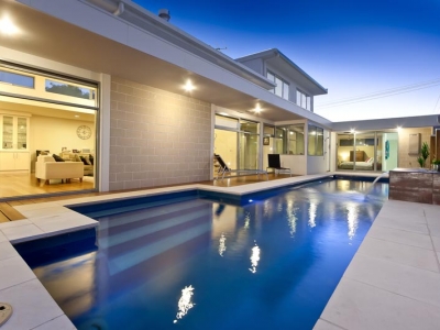 Custom Construction - New Plymouth - Swimming Pool - Fastlane 8